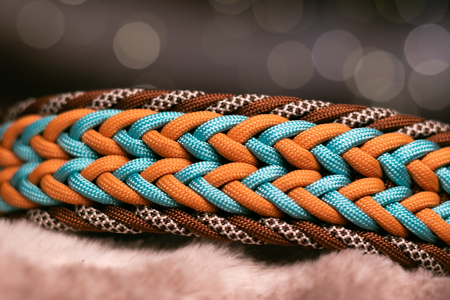 Halsband ''PINEAPPLE''